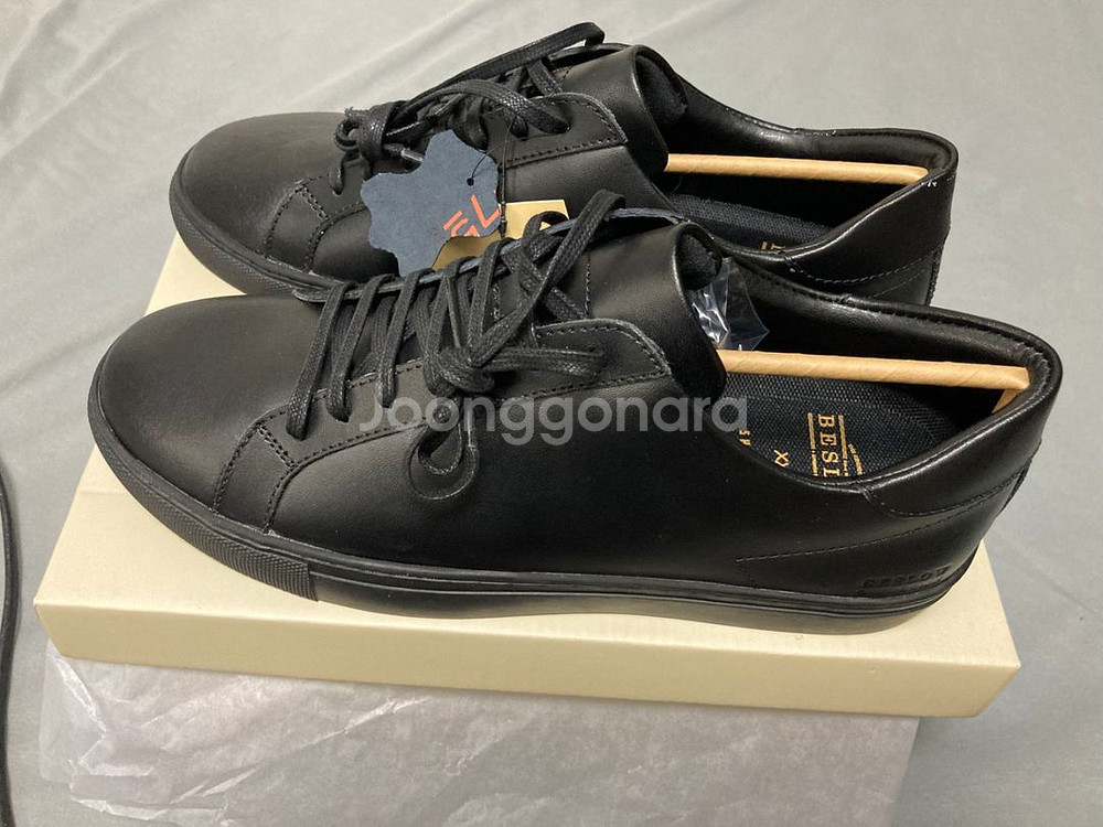 비슬로우x슈펜 베이직 스니커즈 black 275--0