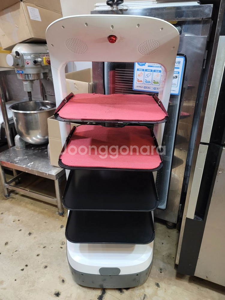 피넛 서빙로봇--0