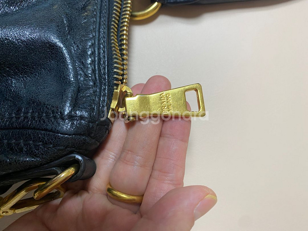 정품 프라다 토트백--4