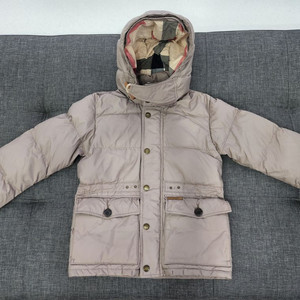 Burberry kids 다운점퍼 8Y/128사이즈