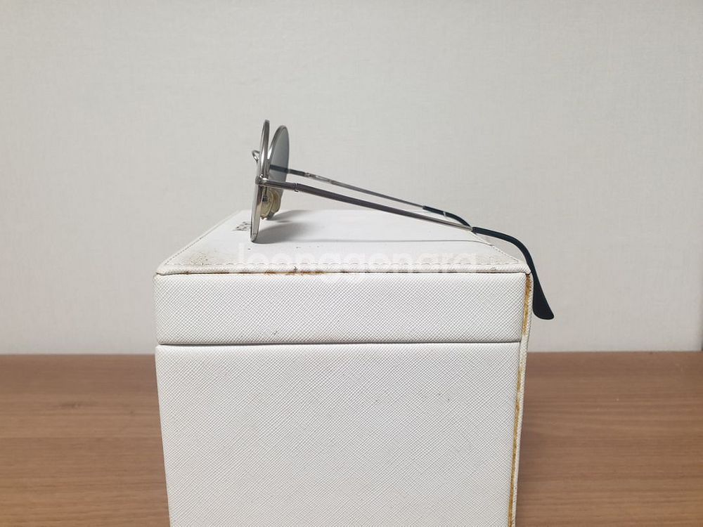 동글동글 선글라스--1