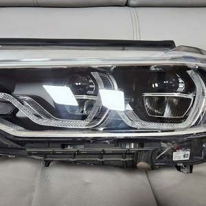 BMW G30 라이트 7439193-04