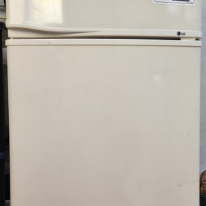 [이사처분] lg 냉장고 137L