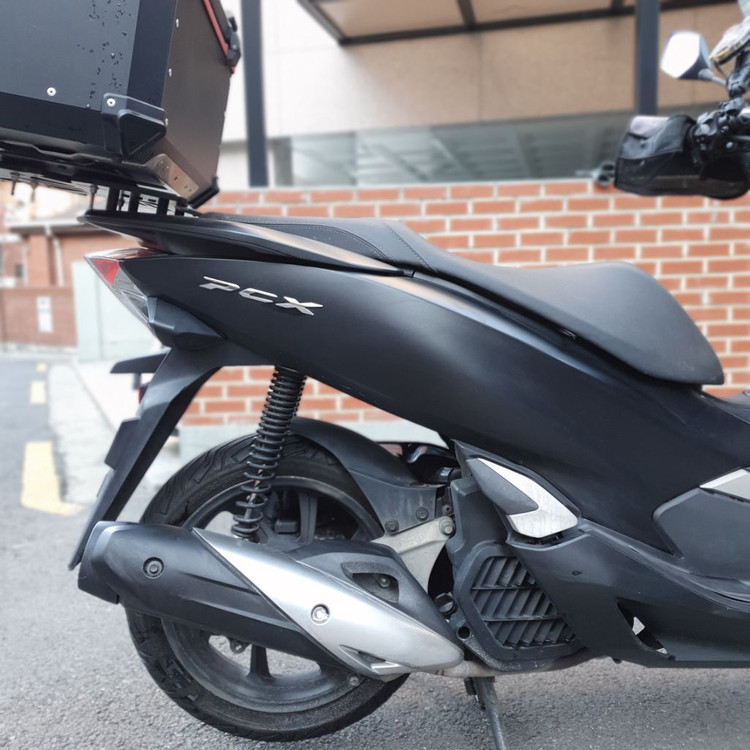 서울) 혼다 PCX125 멧블랙 알탑 20년식 구동계교--5