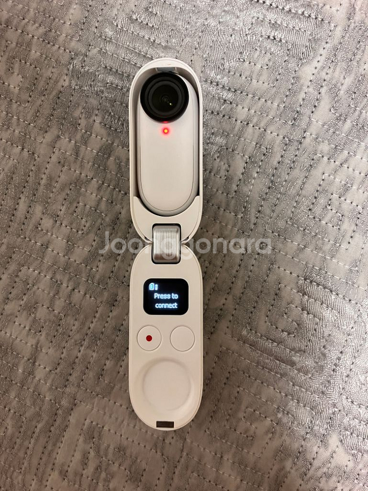 인스타360 go2--0