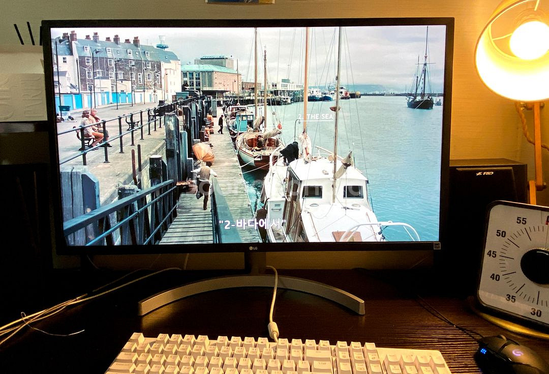 Lg UHD 32인치 모니터 LG32UK50T--0