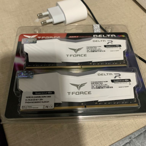 미개봉 T-Force Delta DDR4 8GB 2개