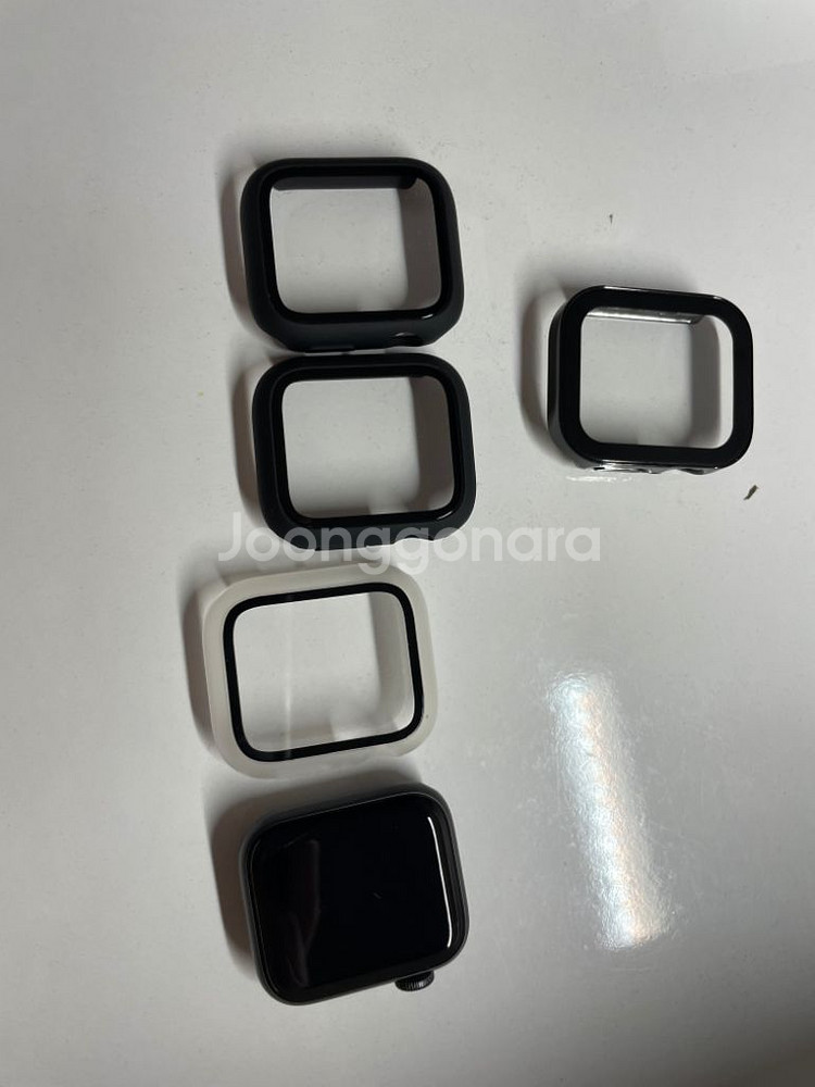 애플워치 se 40 판매합니다./ 배터리 성능 100%--3