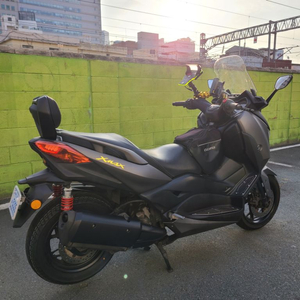 부산 xmax300 17년식 오토바이 판매합니다