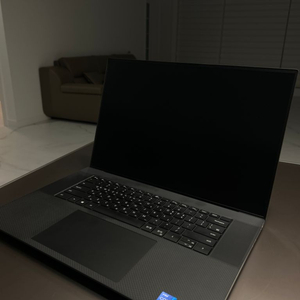 Dell xps 17 9710 i7 신품급