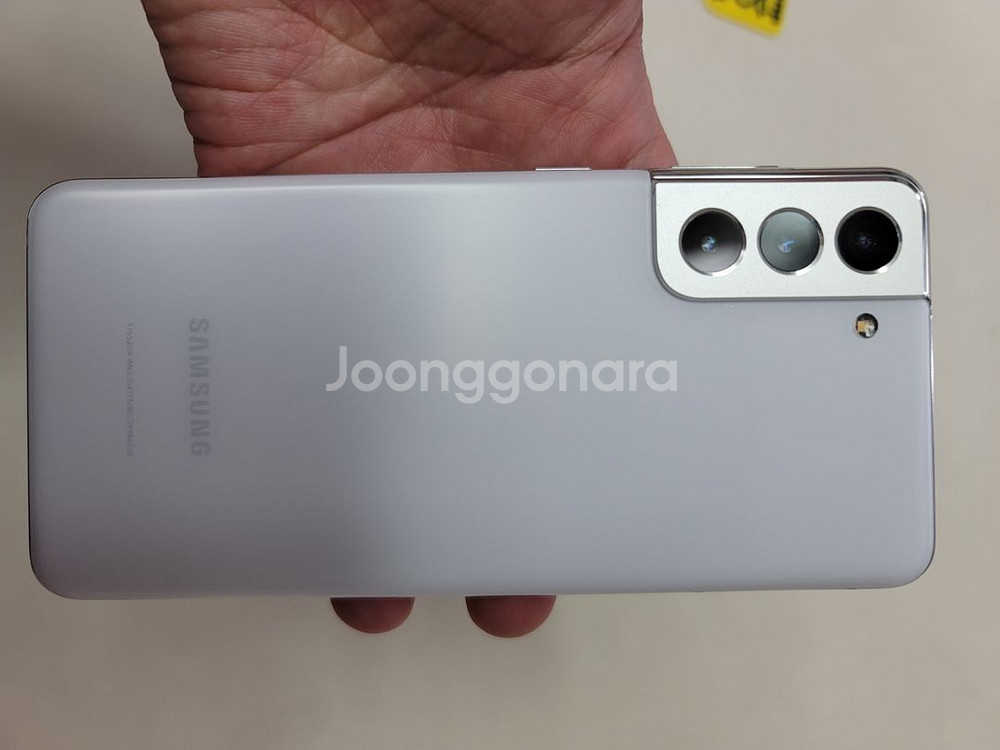 갤럭시S21 5g 256gb skt 화이트 민팃급팝니다--0