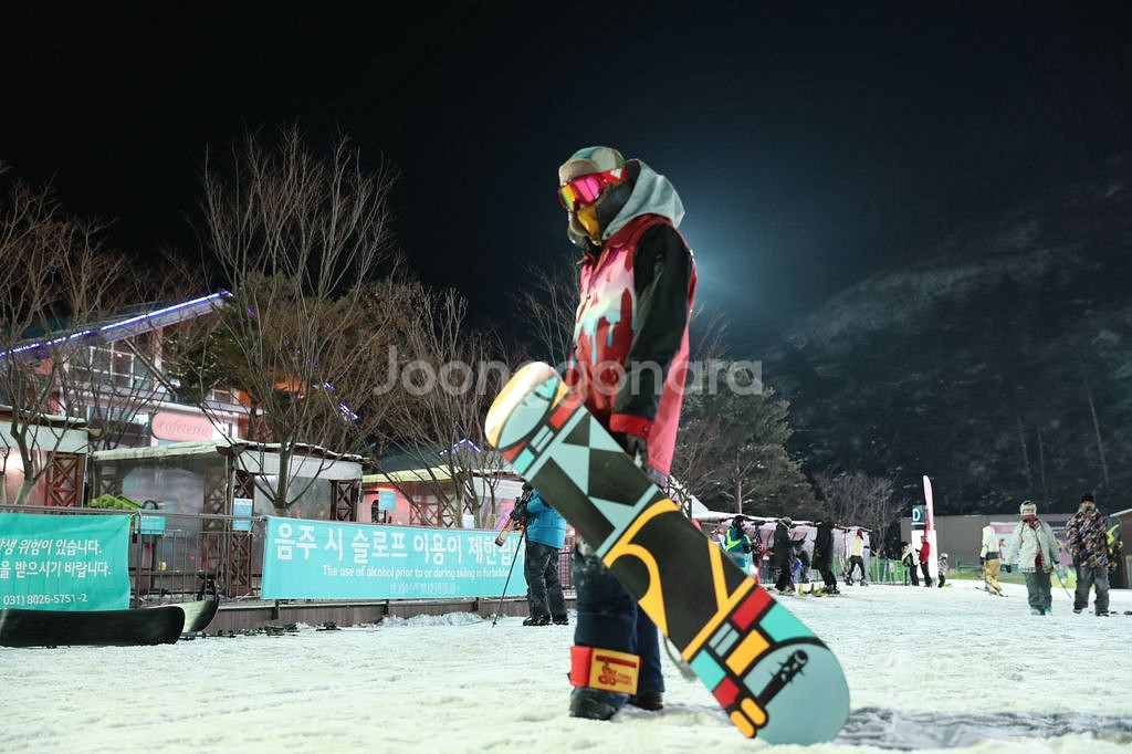 스노우보드 자켓 팝니다 일본보드복 Gush--5