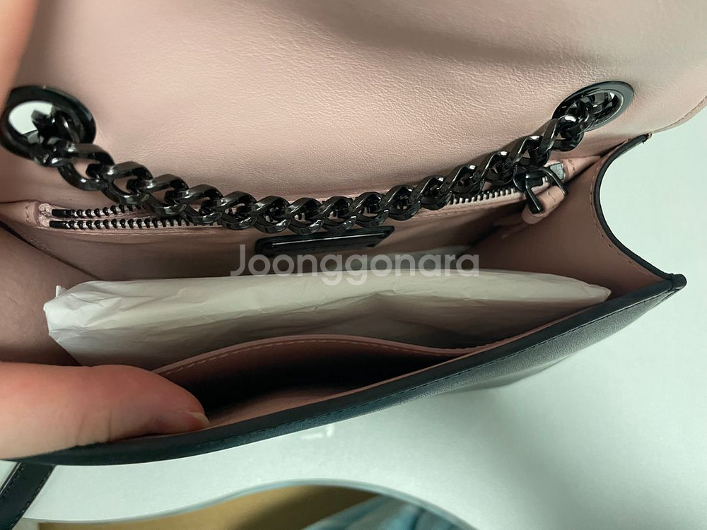 페라가모크로스백--3