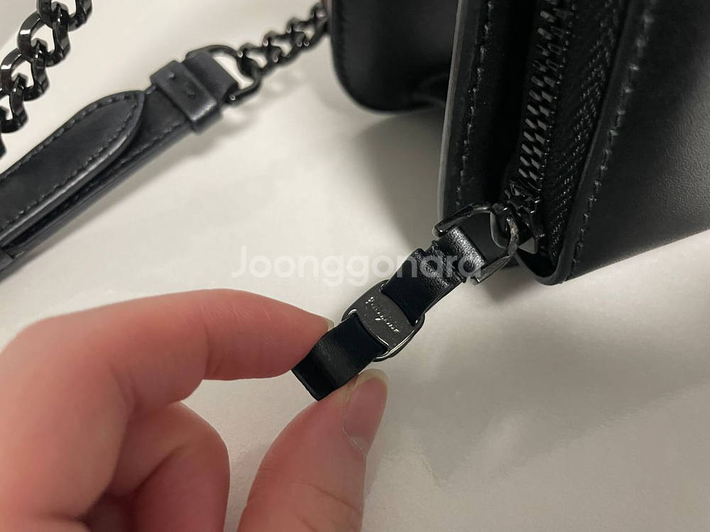 페라가모크로스백--5