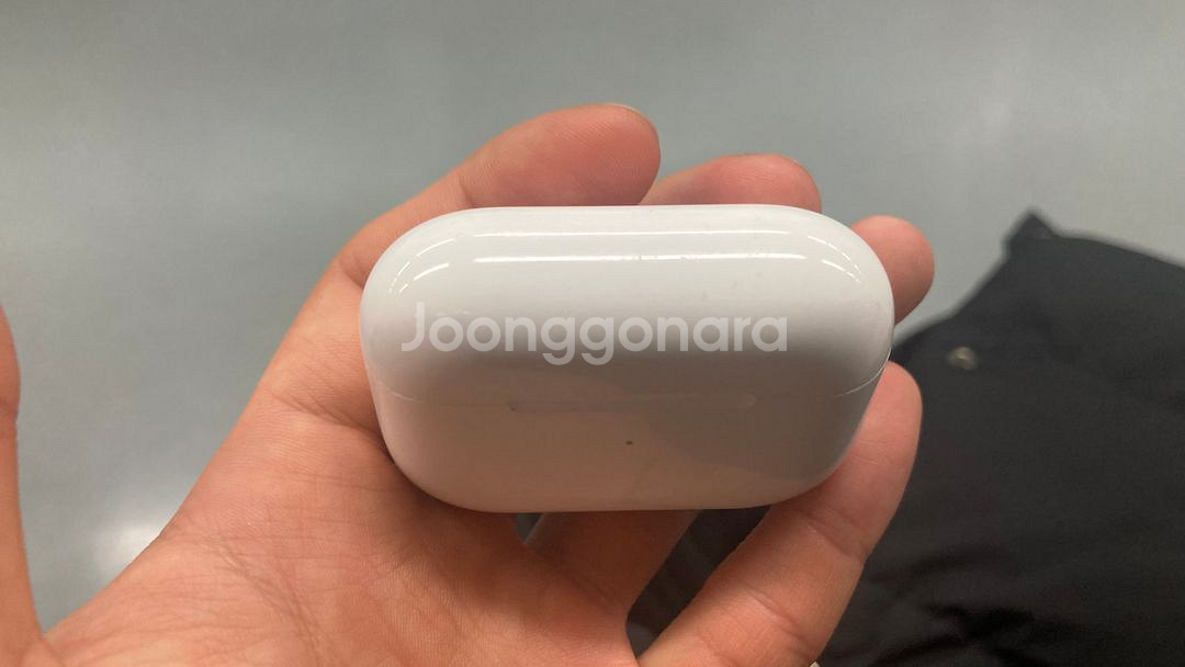 에어팟 프로 본체(실사용 6개월)--2