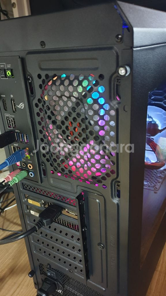i7 8700k 컴퓨터본체 (판매완료)--5