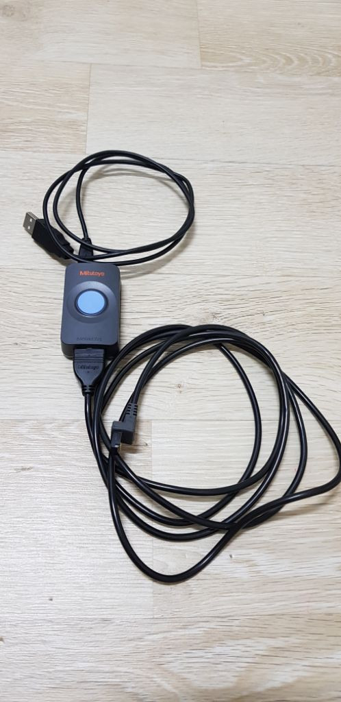 미츠토요 디지털 버니어캘리퍼스300m (CD-30C) 이미지