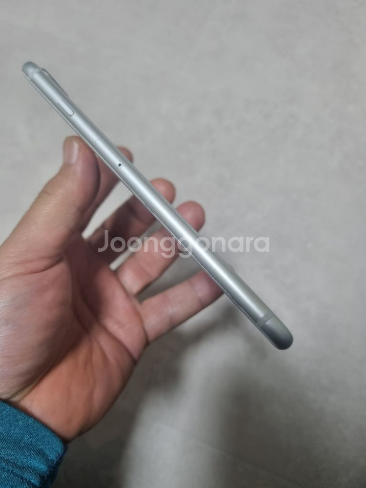아이폰8 플러스 64gb--3