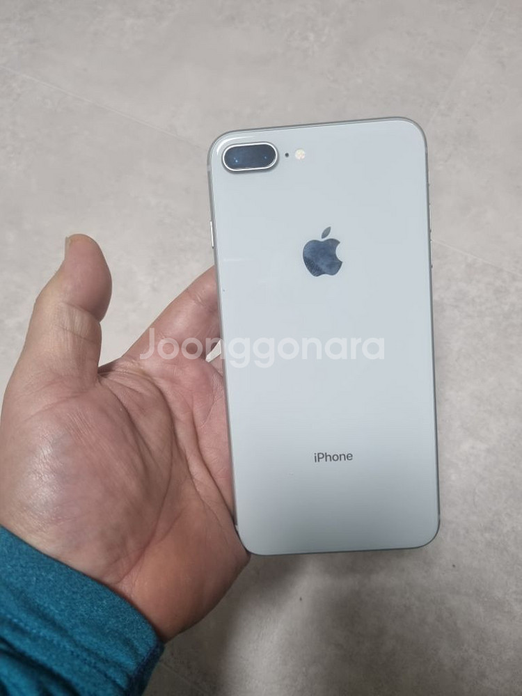 아이폰8 플러스 64gb--5