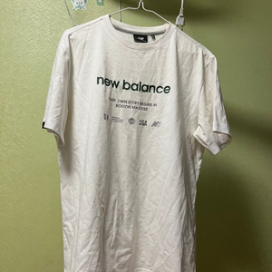 뉴발란스 반팔티