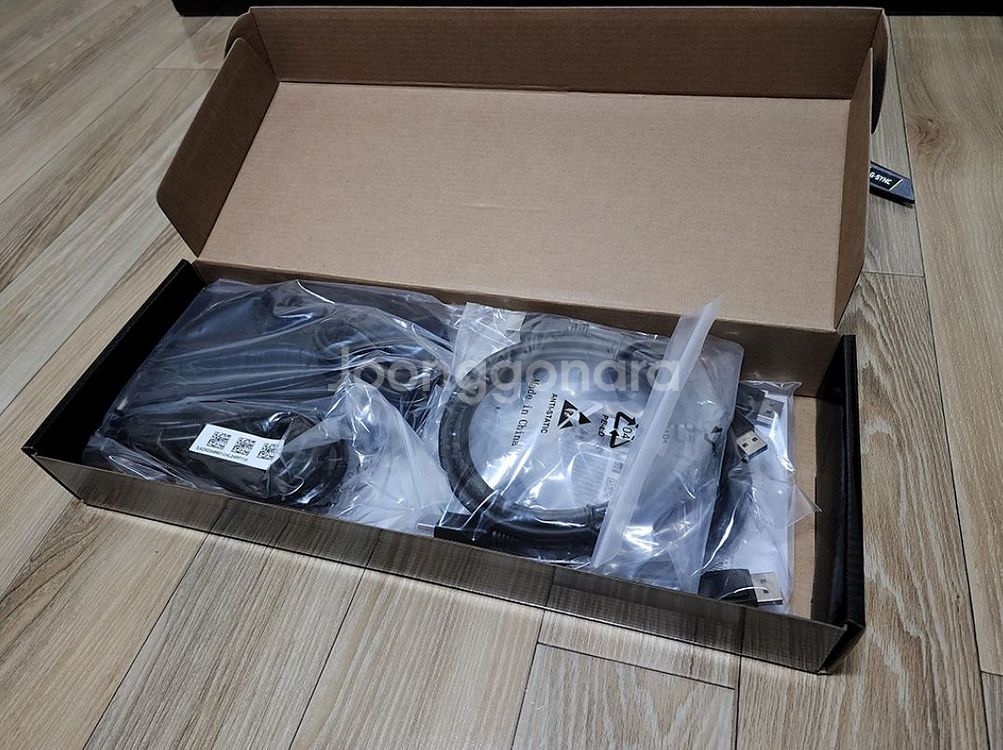LG 32인치 UHD4K 144Hz 나노IPS 2세대--2