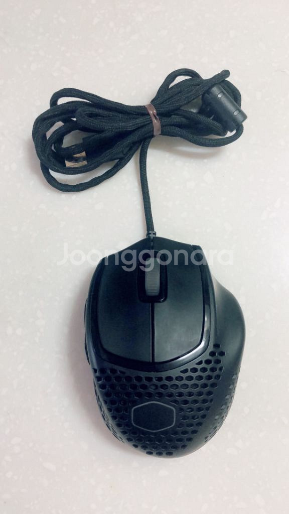 쿨러마스터 MM720 경량 게이밍 마우스--0