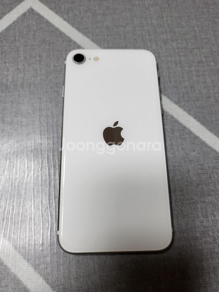 아59)아이폰se2 128기가 화이트 상태굿!--3