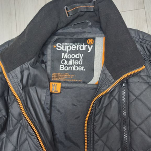 Superdry Moody Quilted Bomber