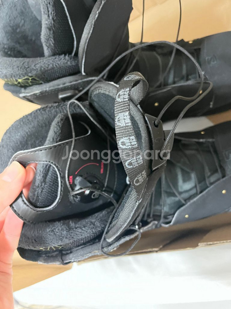 살로몬 보드부츠(255)--5