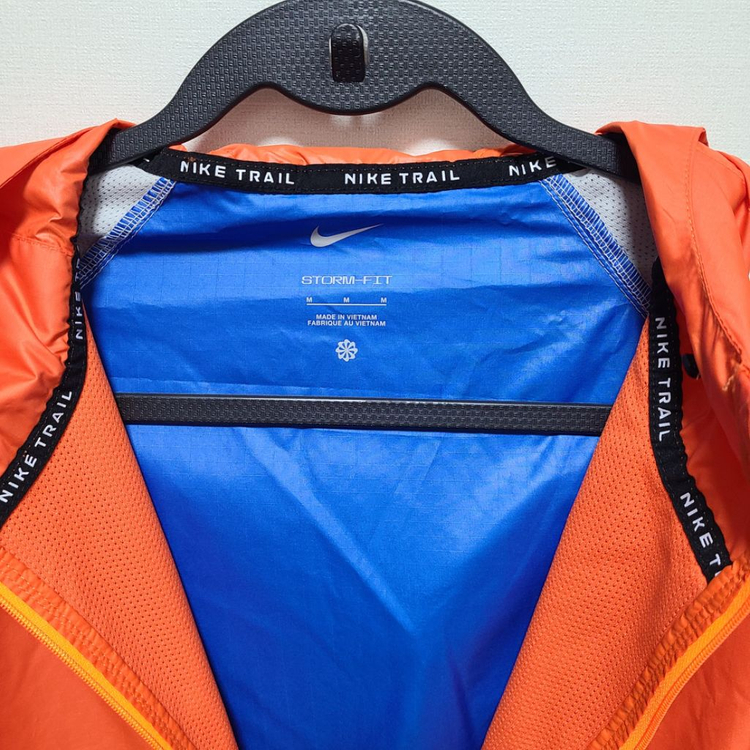 (새상품) 나이키윈드러너 남성 바람막이 자켓 M사이즈--7