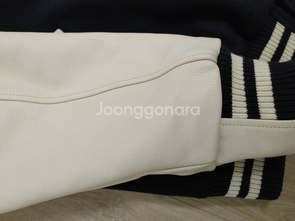 에스피오나지 바시티자켓 네이비 XL 판매합니다.--3