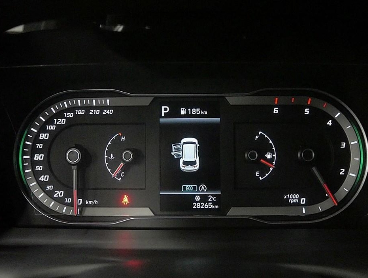 신차와 같은 중고차 [현대]투싼(NX4) 디젤 2.0--2