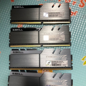 gskill ddr4 32g(8x4) 메모리 팝니다