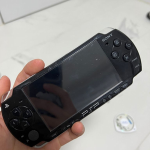 psp 팝니다(게임팩 드려요)