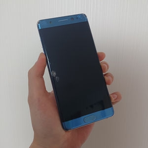 노트FE 블루코랄 SKT