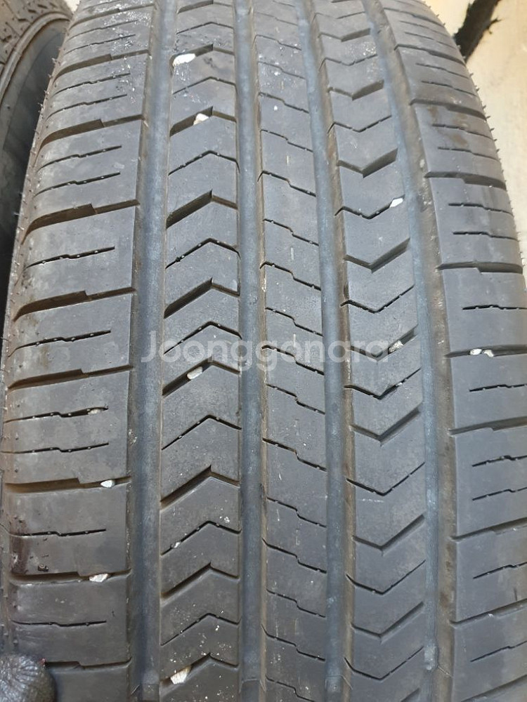 중고타이어 A급 넥센 225 70R 16 2개--6