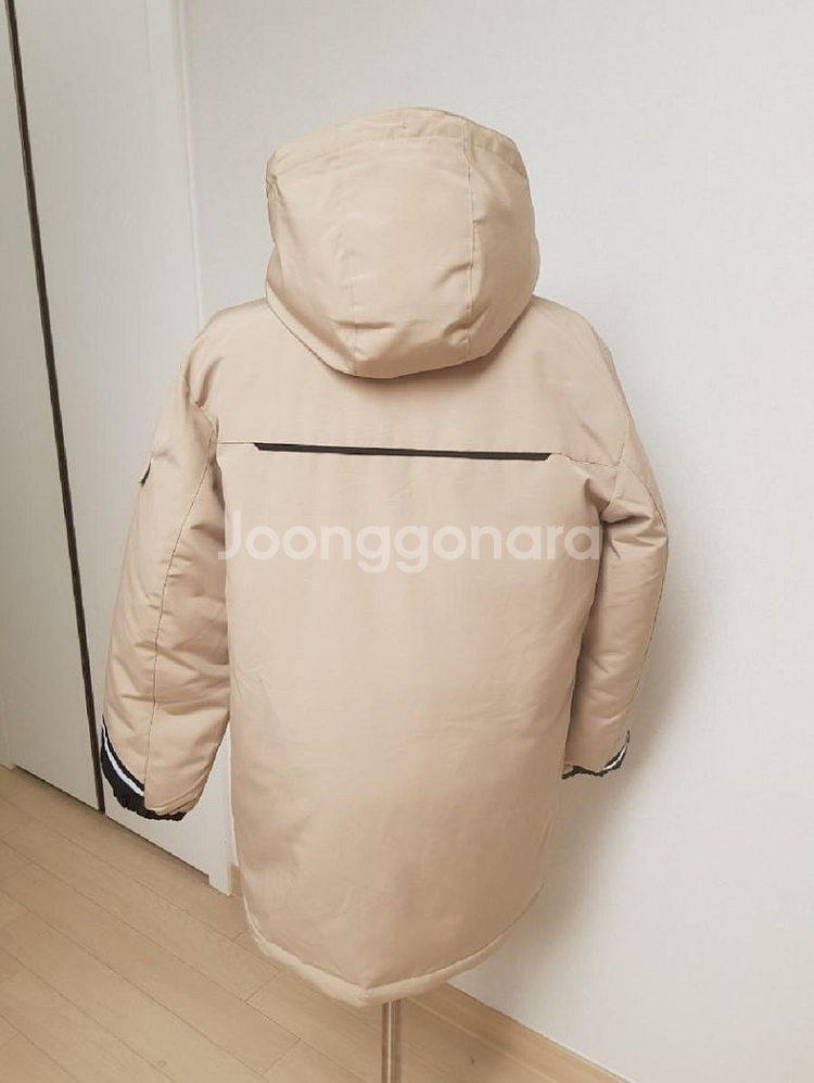 ( 미착용 새상품)푸마 퓨마 베이지 스키 패딩--2
