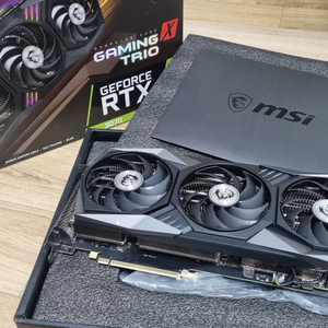 그래픽카드 Rtx 3070 트리오 (상태 S급)