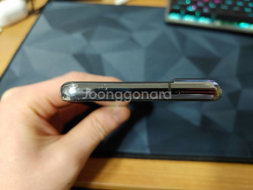 Galaxy S21 256GB 무잔상 판매합니다.--2