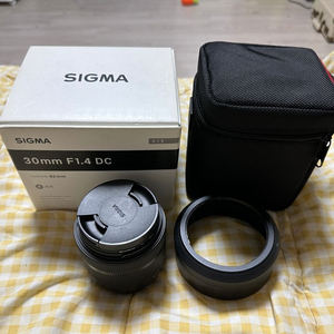 시그마 아트삼식이 30mm f1.4 캐논 마운트용 풀셋