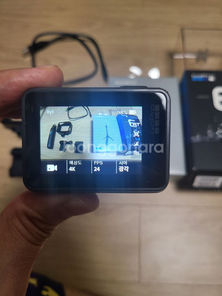 고프로 히어로6 블랙 + 쇼티 판매--5