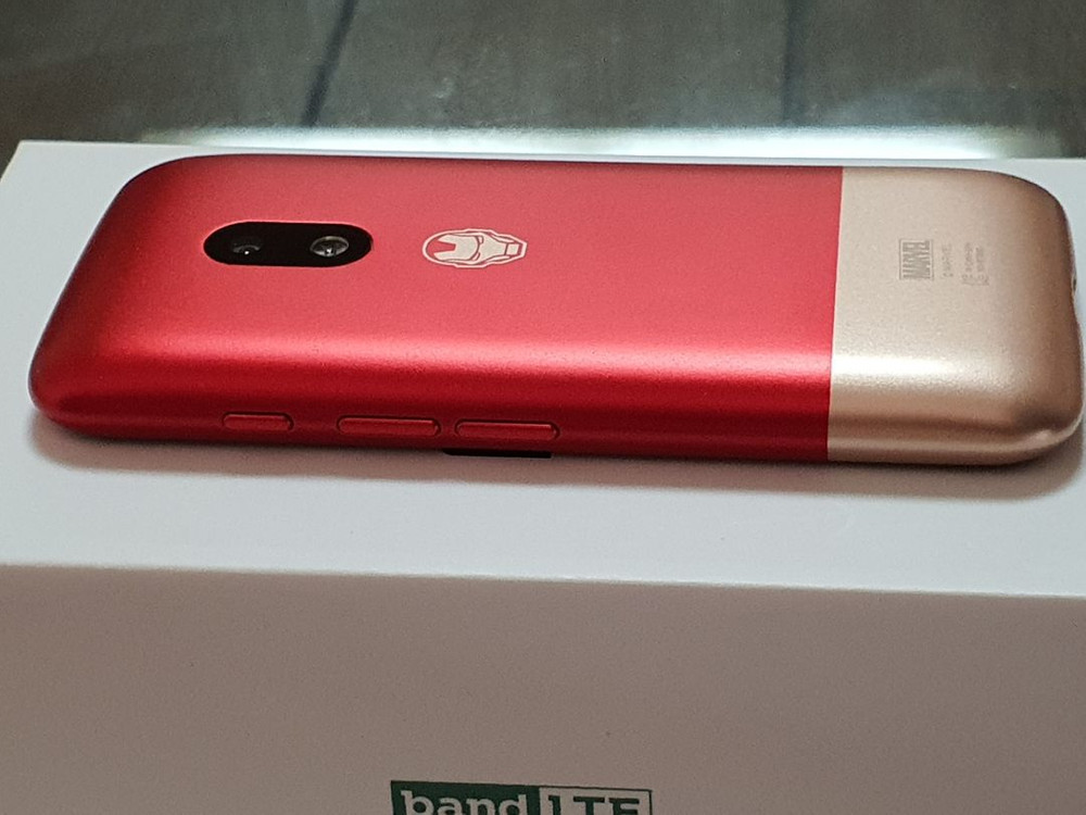 SKT 쿠키즈 미니 키즈폰 아이언맨--3