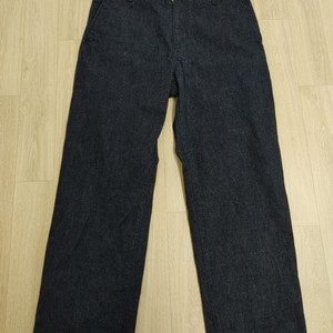 포터리 원워시 와이드데님 블루 5사이즈 판매합니다.