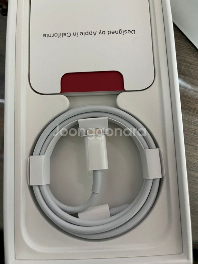 애플 USB-C-라이트닝 케이블 1m 팝니다.--2