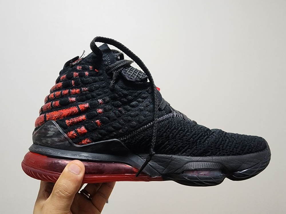 나이키 농구화 르브론17 검빨(275, 중고)--6