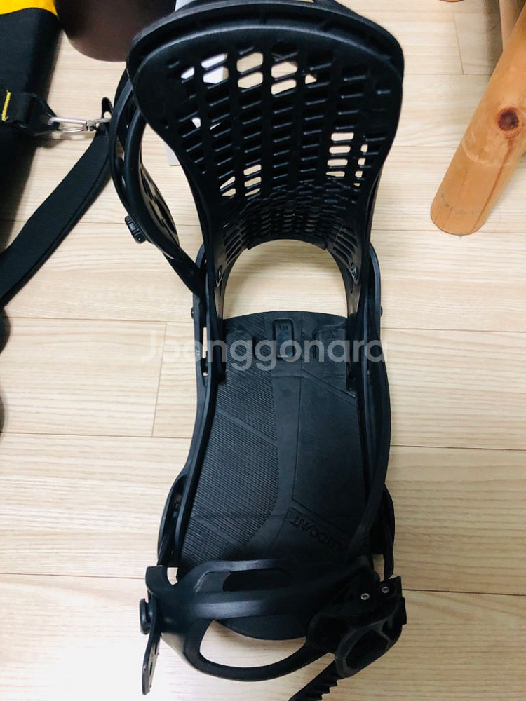 버튼 제네시스 바인딩--1