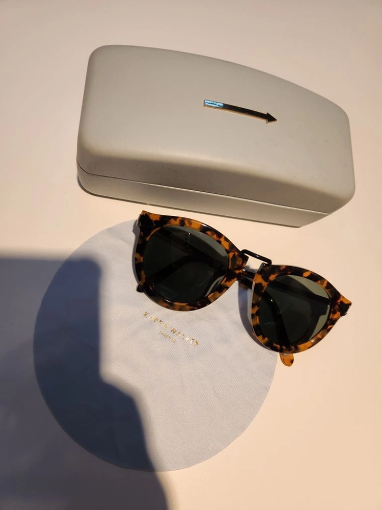 karen walker 카렌워커 선글라스 이미지