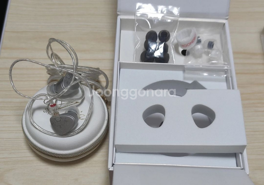 Moondrop Aria Snow Edition--1