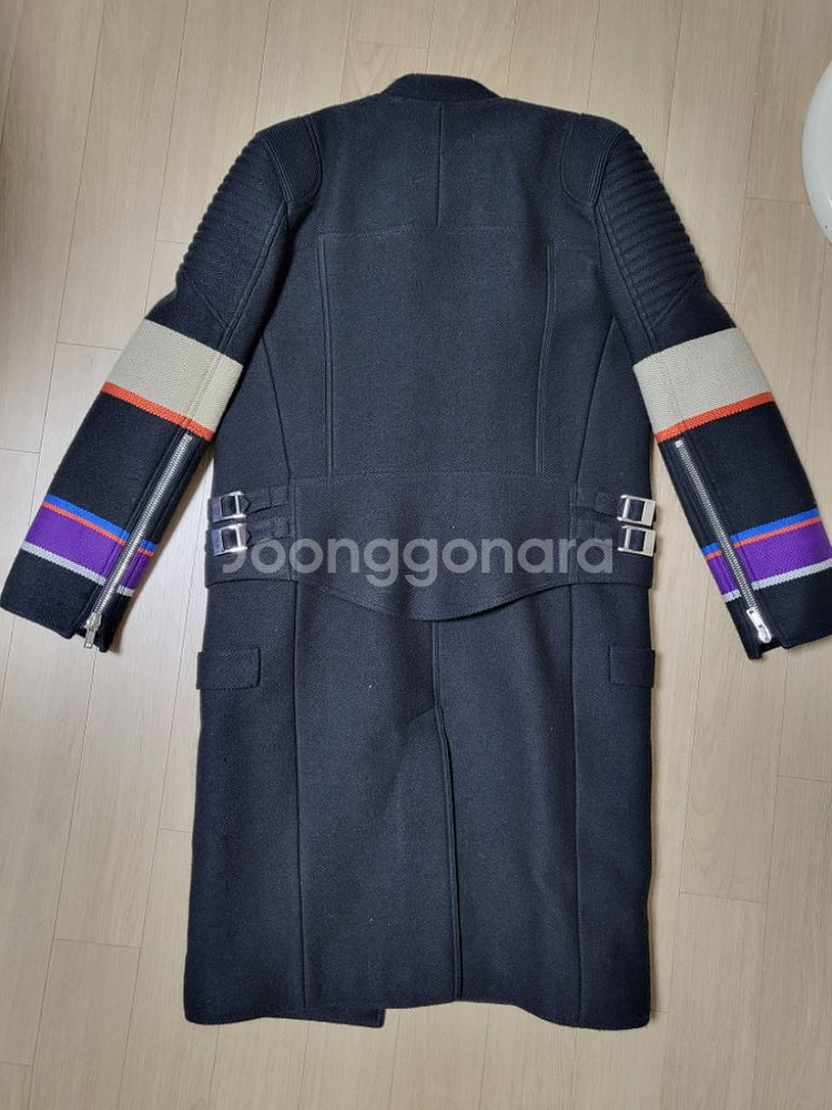 Givenchy 지방시코트--1