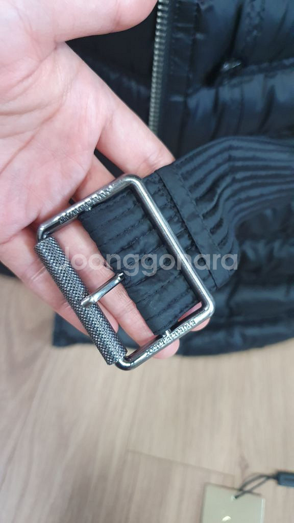 버버리 체스터포드 패딩 노퍼 m--4